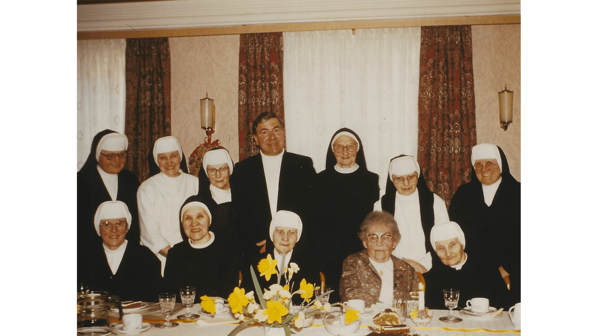 Geburtstagsfeier mit treuen Kurgästen 1984. Foto: Archiv Arme Schulschwestern