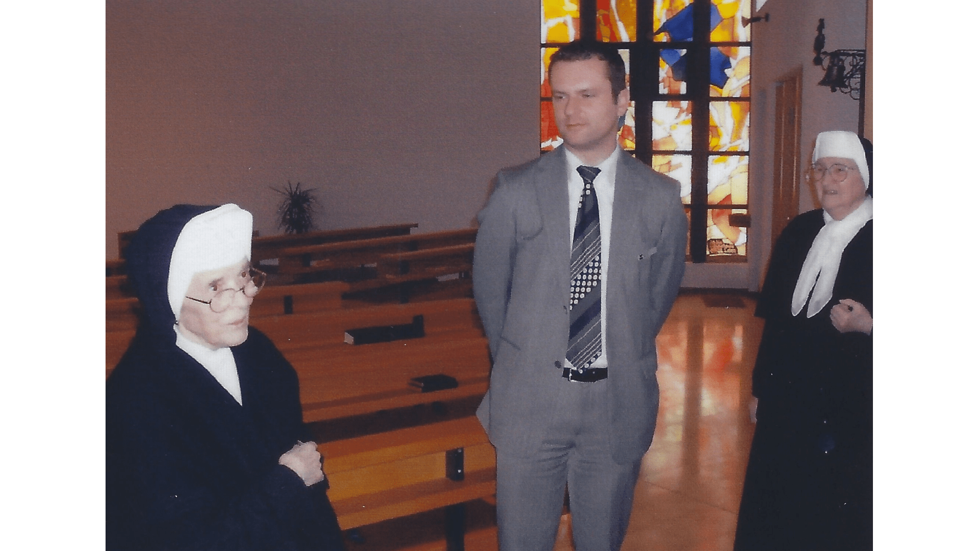 Der Oberbürgermeister von Rottenburg bei einem Besuch der Schwestern im Jahr 2010. Foto: Archiv Arme Schulschwestern