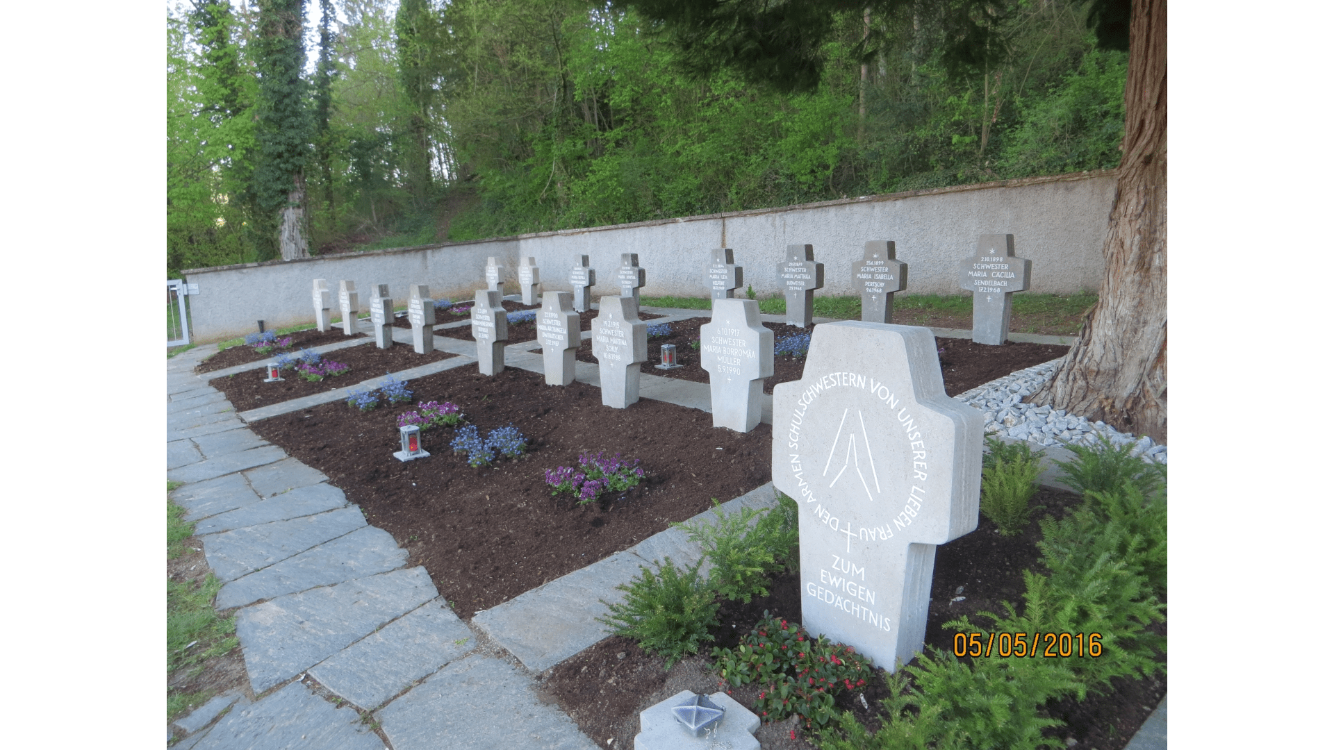 um ewigen Gedächtnis,  Friedhof Bad Niedernau. Foto. Archiv Arme Schulschwestern